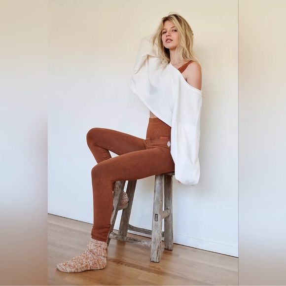 Free People Movement Good Karma Leggings - Picture 12 of 17